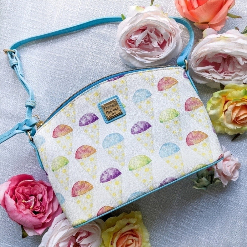 💙▪️ Dooney and bourke ▪ice snow cone coated canvas crossbody/ shoulder bag